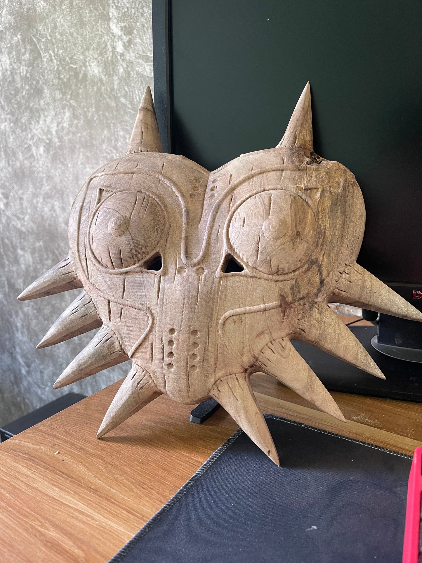 Wooden Majorae Mask (New Release)